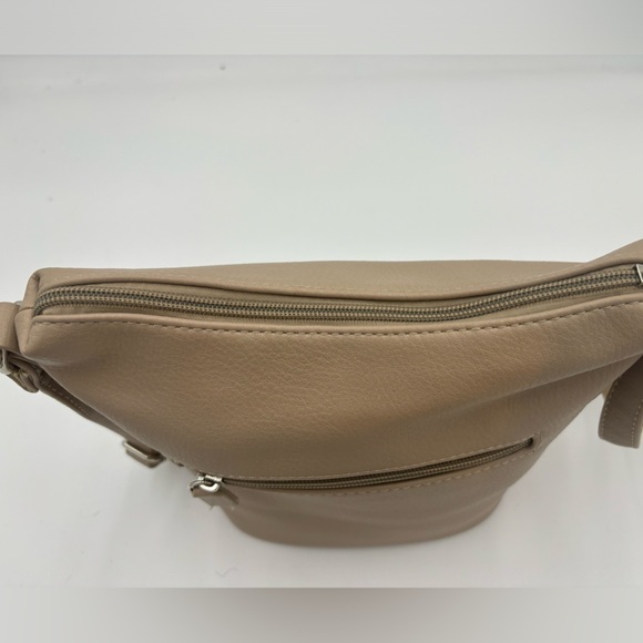 DAVID JONES PARIS NWT Camel Crossbody Bag - Picture 8 of 14